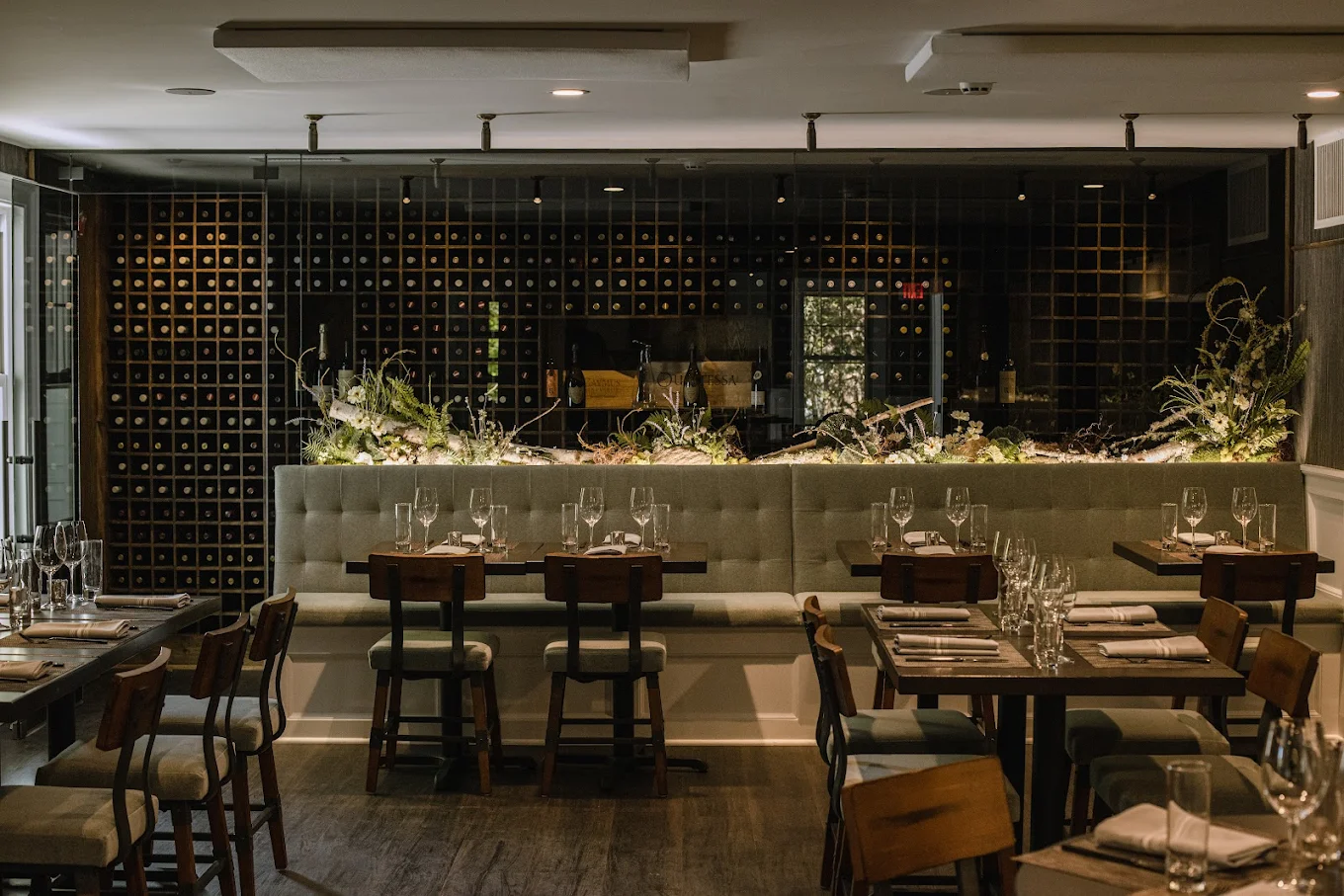 Local restaurant dining in Ridgefield