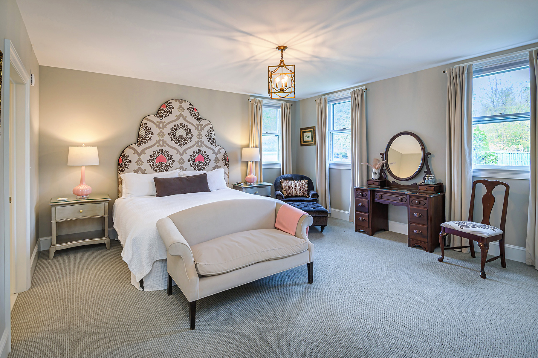 Room 103 — King with Twin Trundle