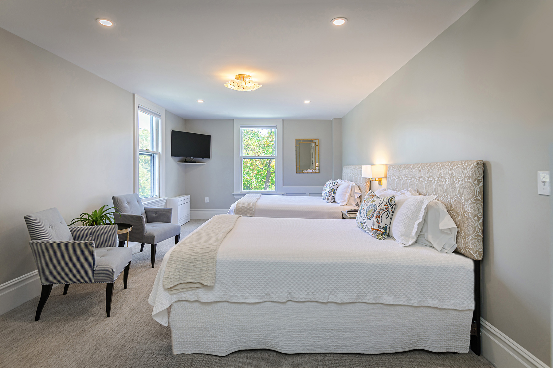 Room 205 — Deluxe King