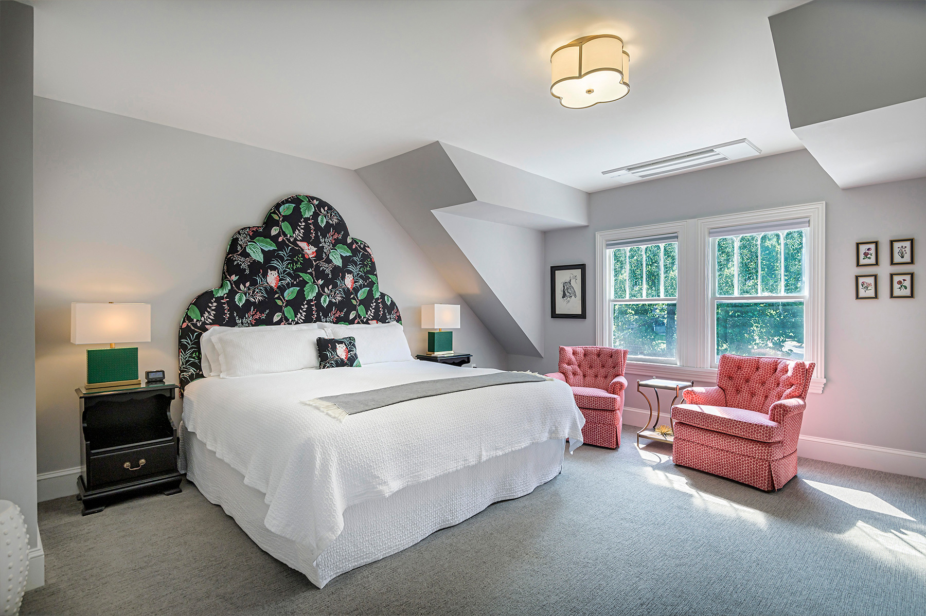 Room 301 — Third Floor King