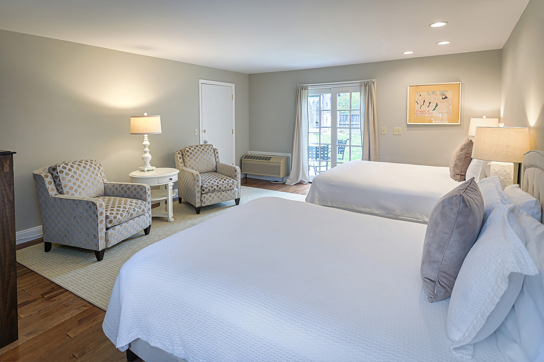 Room 403 — Cottage Double