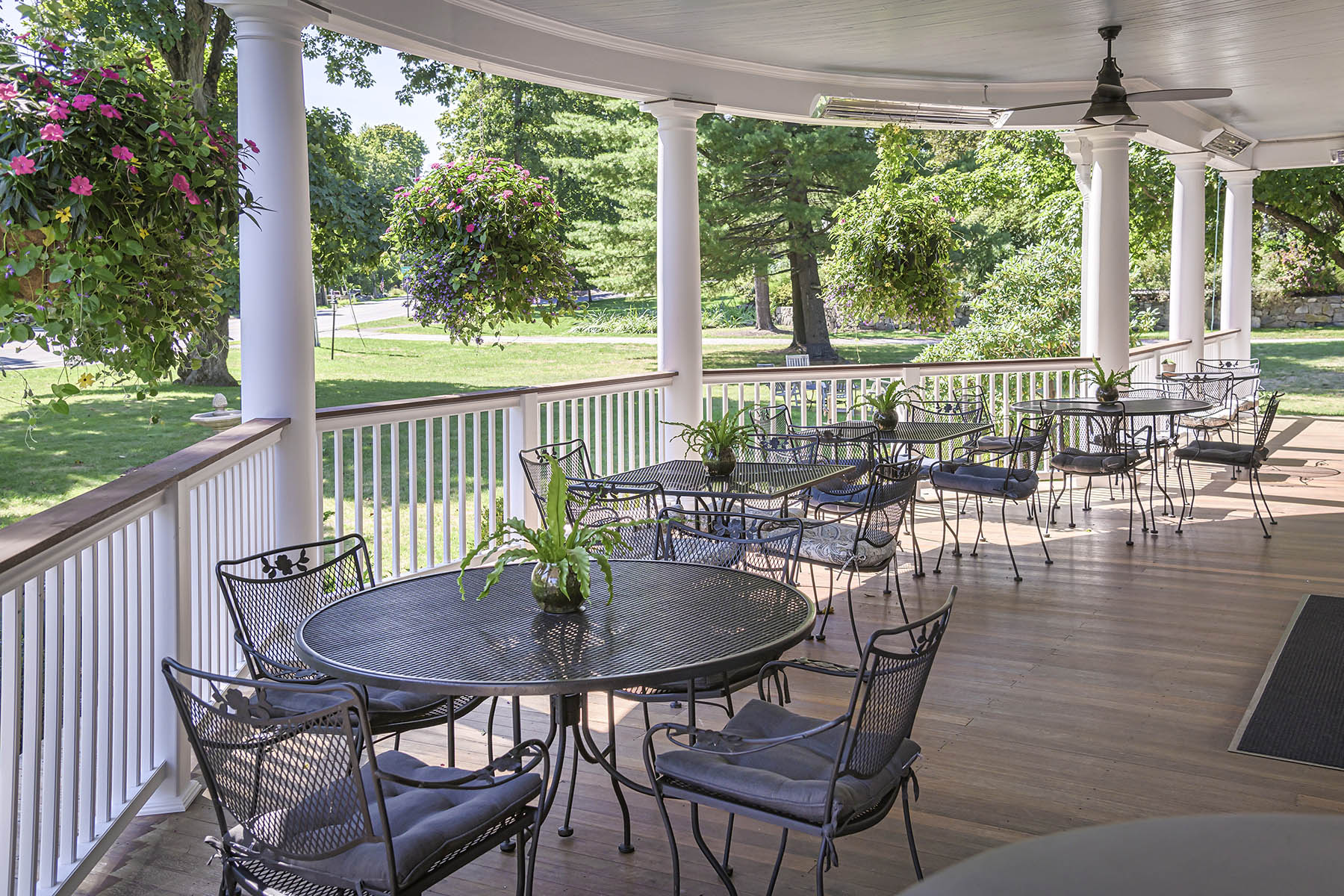 Garden patio seating